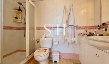 Herverkoop - Villa - Orihuela Costa - Villamartin