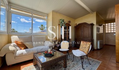 Herverkoop - Villa - Orihuela Costa - Villamartin