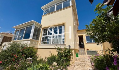 Herverkoop - Villa - Orihuela Costa - Villamartin