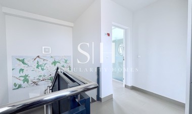 Resale - Apartment / flat - Orihuela Costa - Las Ramblas
