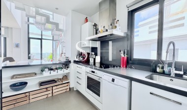 Resale - Apartment / flat - Orihuela Costa - Las Ramblas