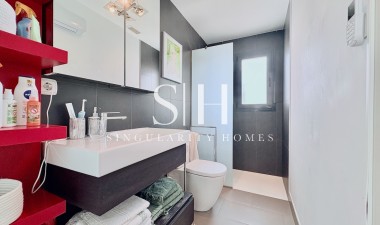 Resale - Apartment / flat - Orihuela Costa - Las Ramblas