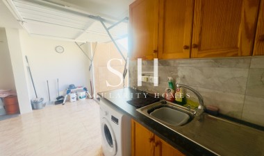 Wiederverkauf - Haus - Orihuela Costa - La Florida