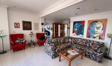 Återförsäljning - Villa - Orihuela Costa - Costa Blanca