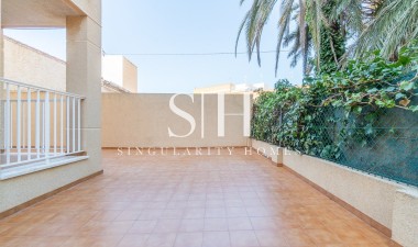 Alquiler a largo plazo - Apartamento / piso - San Pedro del Pinatar - Lo pagan