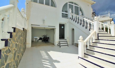 Resale - Villa - San Miguel de Salinas - BLUE LAGOON