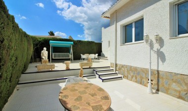 Resale - Villa - San Miguel de Salinas - BLUE LAGOON