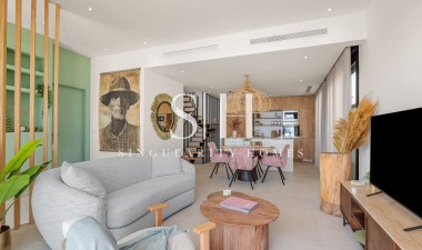 Neue Gebäude - Villa - Dolores - Sector 3