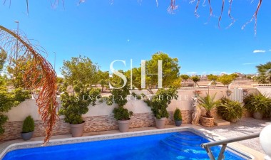 Wiederverkauf - Villa - Orihuela Costa - Costa Blanca