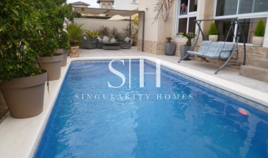 Перепродажа - Villa - Playa Flamenca - Costa Blanca