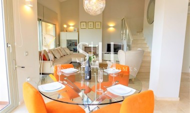 Wiederverkauf - Villa - Las Colinas Golf - Inland