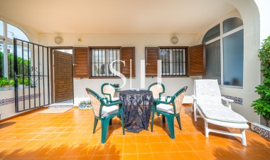 Återförsäljning - Bungalow - Torrevieja - La Mata