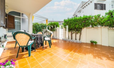 Återförsäljning - Bungalow - Torrevieja - La Mata