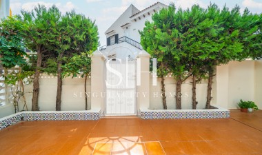 Återförsäljning - Bungalow - Torrevieja - La Mata