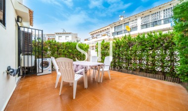 Återförsäljning - Bungalow - Torrevieja - La Mata