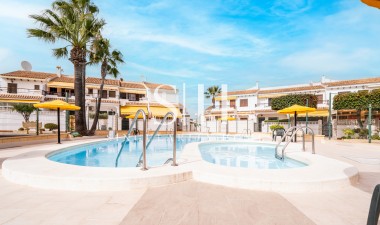 Återförsäljning - Bungalow - Torrevieja - La Mata