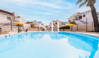 Återförsäljning - Bungalow - Torrevieja - La Mata