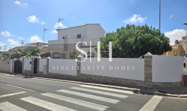 Herverkoop - Villa - Torrevieja - Torre Del Moro