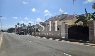 Herverkoop - Villa - Torrevieja - Torre Del Moro