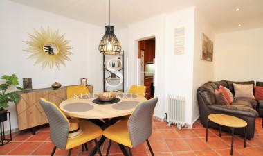 Odsprzedaż - Mieszkanie w bloku - Orihuela Costa - Punta Prima