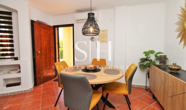 Odsprzedaż - Mieszkanie w bloku - Orihuela Costa - Punta Prima