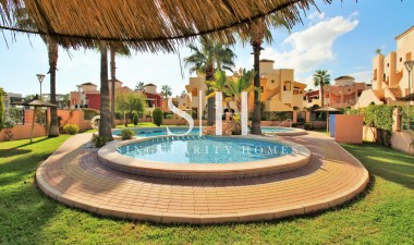 Odsprzedaż - Mieszkanie w bloku - Orihuela Costa - Punta Prima