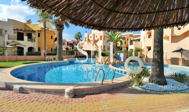 Odsprzedaż - Mieszkanie w bloku - Orihuela Costa - Punta Prima