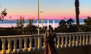 Перепродажа - Villa - Torrevieja - La Siesta - El Salado - Torreta