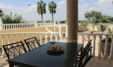 Перепродажа - Villa - Torrevieja - La Siesta - El Salado - Torreta