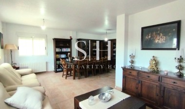 Перепродажа - Villa - Torrevieja - La Siesta - El Salado - Torreta