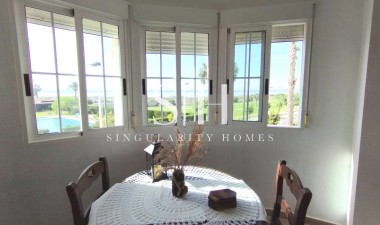 Перепродажа - Villa - Torrevieja - La Siesta - El Salado - Torreta