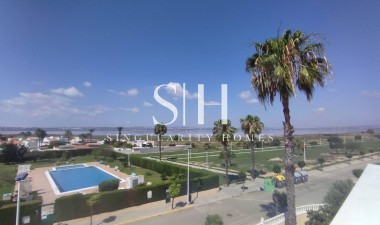 Перепродажа - Villa - Torrevieja - La Siesta - El Salado - Torreta