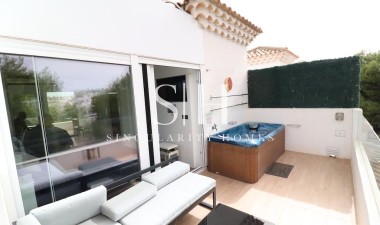 Перепродажа - Villa - Orihuela Costa - Costa Blanca