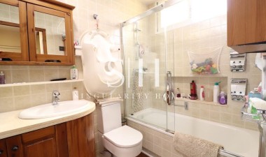 Перепродажа - Villa - Orihuela Costa - Costa Blanca