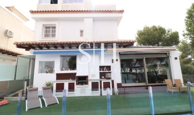 Перепродажа - Villa - Orihuela Costa - Costa Blanca