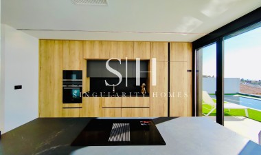 Herverkoop - Villa - Orihuela Costa - Los Altos