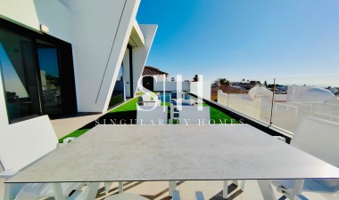 Herverkoop - Villa - Orihuela Costa - Los Altos