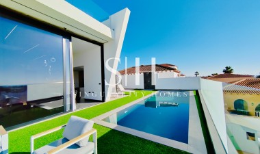 Herverkoop - Villa - Orihuela Costa - Los Altos