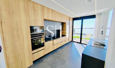 Herverkoop - Villa - Orihuela Costa - Los Altos