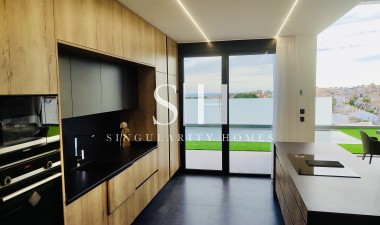 Herverkoop - Villa - Orihuela Costa - Los Altos