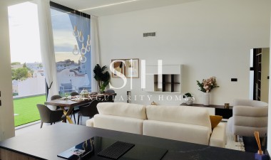 Herverkoop - Villa - Orihuela Costa - Los Altos