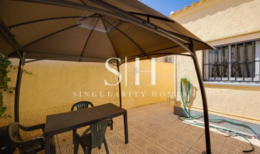 Resale - Villa - San Fulgencio - La Marina