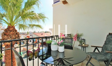 Resale - Apartment / flat - Orihuela Costa - Villamartin