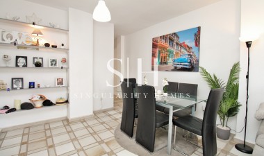 Resale - Apartment / flat - Orihuela Costa - Villamartin