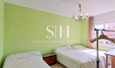 Återförsäljning - Lägenhet / lägenhet - Torrevieja - Playa De Los Naufragos