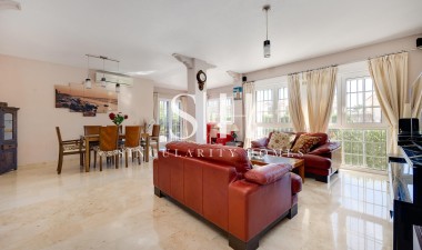 Перепродажа - Villa - Orihuela Costa - Costa Blanca