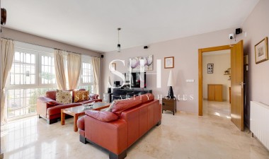 Перепродажа - Villa - Orihuela Costa - Costa Blanca