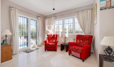 Перепродажа - Villa - Orihuela Costa - Costa Blanca