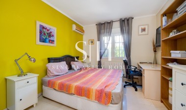 Перепродажа - Villa - Orihuela Costa - Costa Blanca