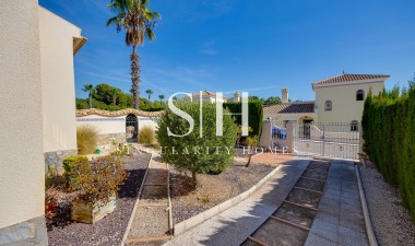 Перепродажа - Villa - Orihuela Costa - Costa Blanca